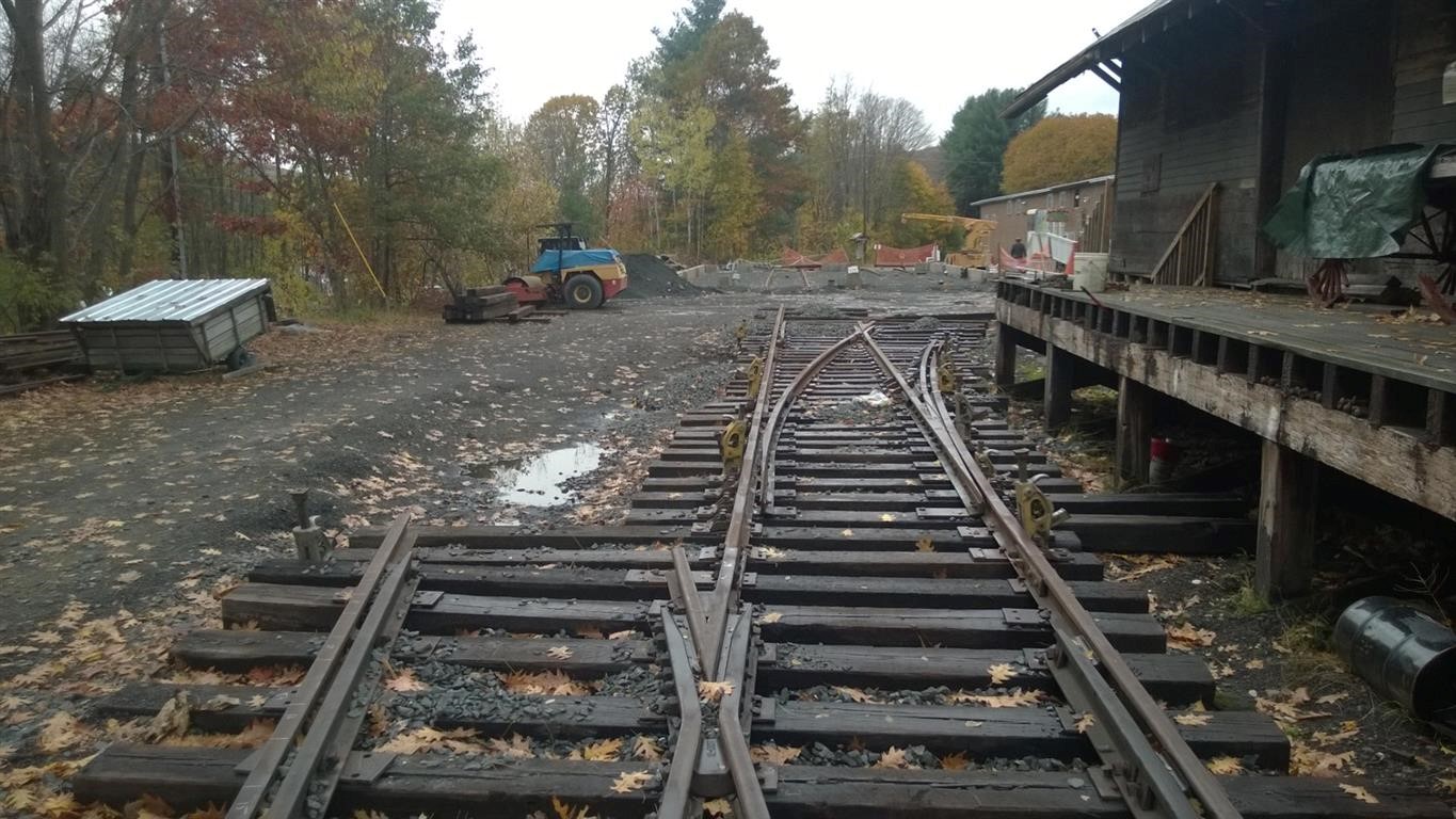 house-track-extension-shelburne-falls-trolley-museum